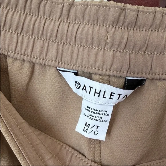 NWT Athleta Wide Leg Cargo Pull-On Pants in Khaki medium TALL - Picture 4 of 6